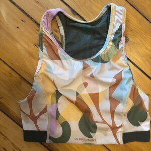 NWOT peppermint sports bra size M